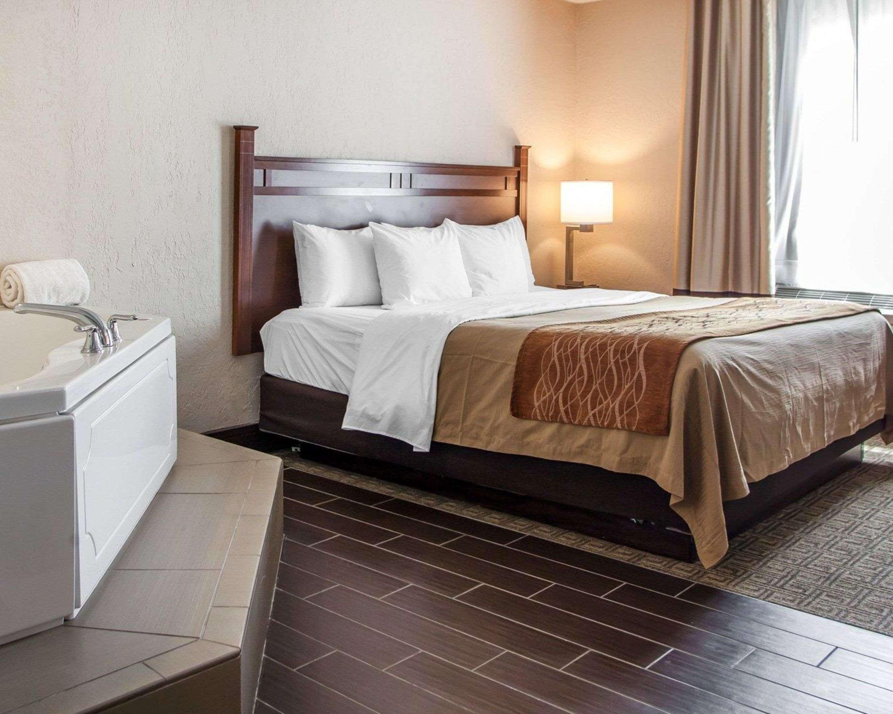 Comfort Inn St Louis - Westport Event Center Maryland Heights Exterior foto